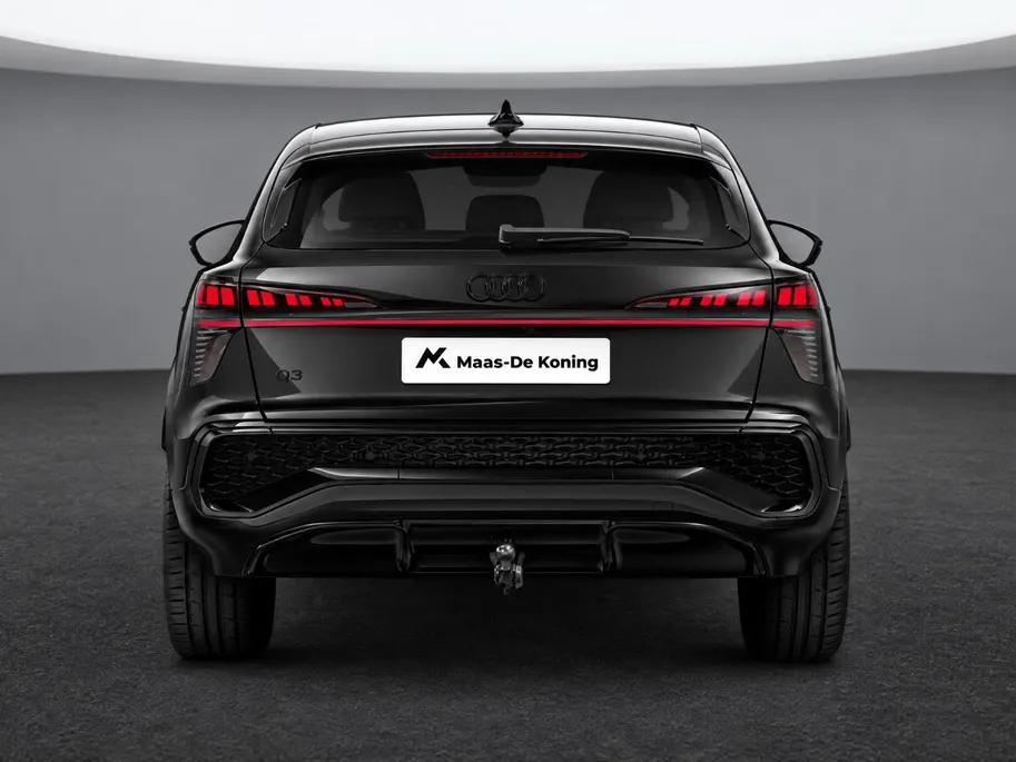 Audi Q3 Sportback e-hybrid S edition 272 PK · Tech plus · Glazen panoramadak · MMI experience pro