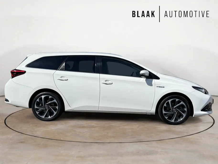Toyota Auris 1.8 Hybrid Energy CAMERA | CLIMATE CONTROL