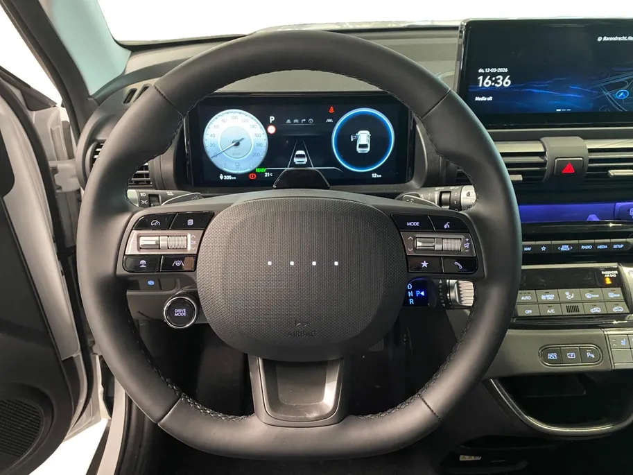 Hyundai Inster EVOLVE W&T 49 KWH | WINTER PACK & TECH PACK |