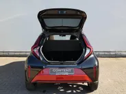 Toyota Aygo X 1.0 VVT-i MT 72pk Limited Cabrio Special Edition |Schuifdak |Uniek!