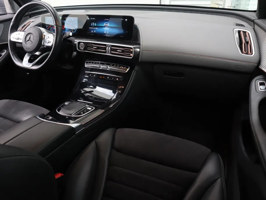 Mercedes-Benz EQC 400 4MATIC Business Solution AMG 80 kWh l 360 camera l Panoramadak l Keyless entry