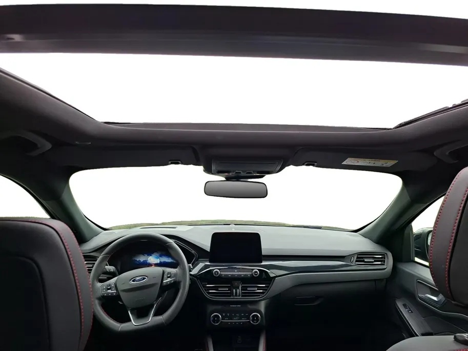 Ford Kuga 2.5 PHEV ST-Line X Black Pack | NL-Auto | 1e Eigenaar | SOH 97% | Dealer onderhouden | Panoramadak | Winterpack | Black Pack | AGR | 20' Lichtmetaal | Adaptive Cruisecontrol | Dodehoekdetectie | B&O Audio | El. Achterklep | El. Trekhaak