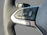 Volkswagen Touareg 3.0TSieHybrid 340kW/462PK 4MOTION R Edition · Panoramadak · Leder · DYNAUDIO · 360°Camera · Luchtvering · Garantie t/m 22-07-2030 of 100000km.