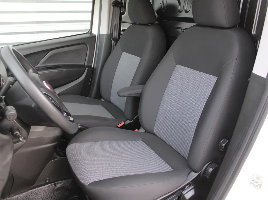 Fiat Doblò Cargo 1.6 MJ L1H1 S Trekking | Navi | Cruise | Airco | Parkeersensoren achter | Apple Carplay/Android Auto | Dealeronderhouden |