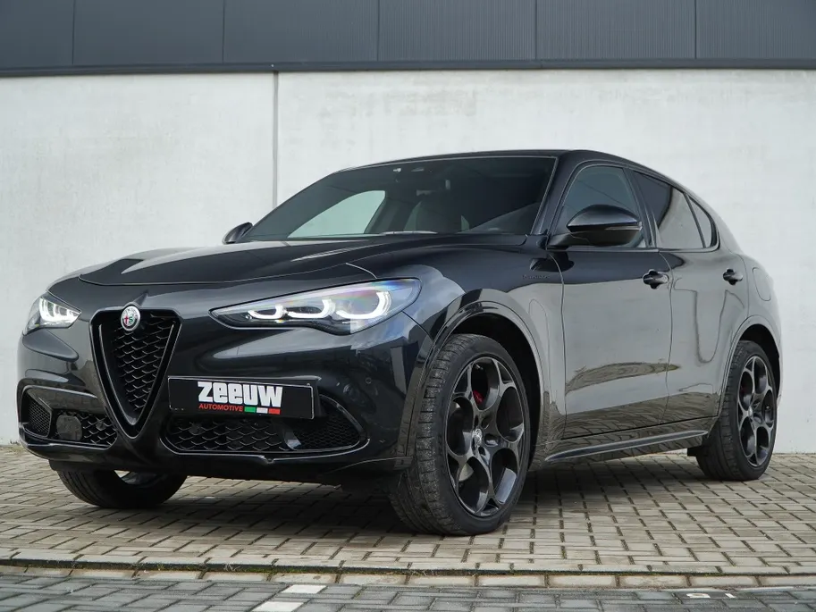 Alfa Romeo Stelvio 2.0 Turbo 280 PK AWD Competizione | Veloce | Pano | Harman | 21'