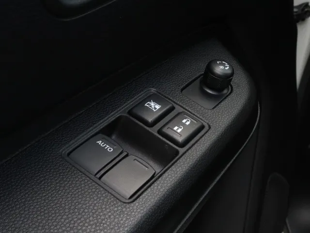 Suzuki Ignis 1.2 Hybrid Select Carplay | Bi-tone