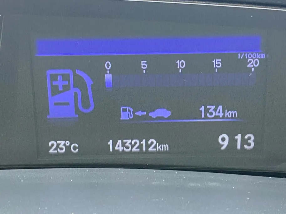 Honda Civic 1.8 Sport NL Auto | CarPlay | Stoelverwarming | Camera | Trekhaak | Etc.