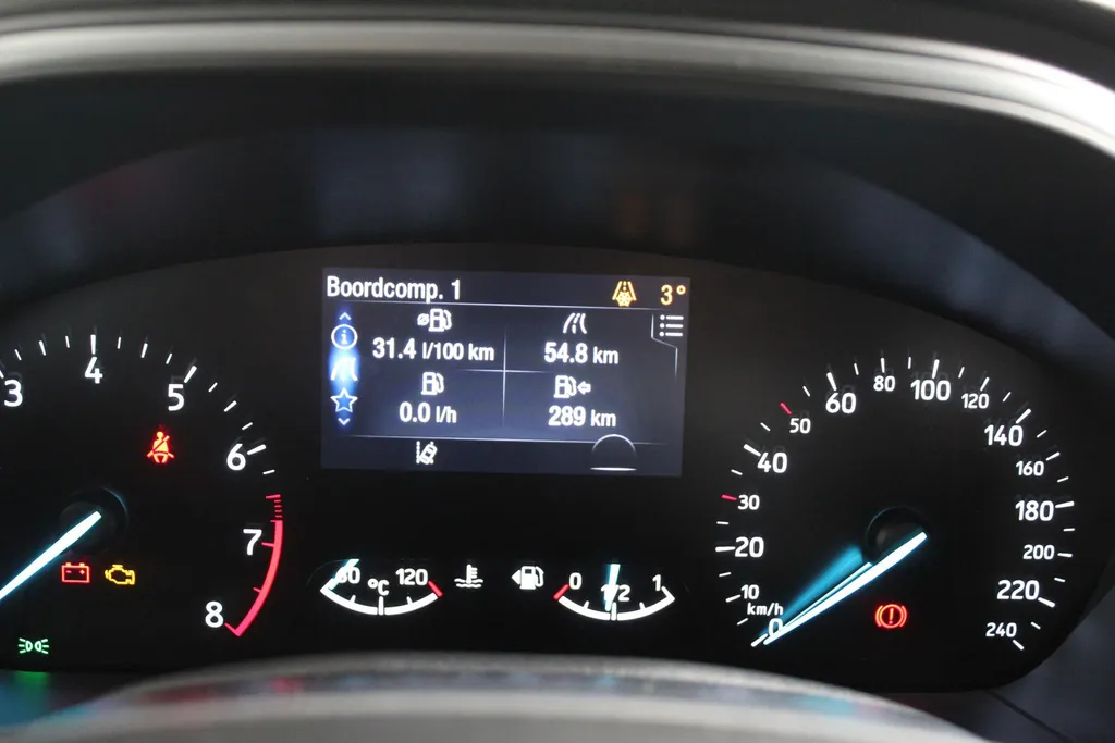 Ford Focus 1.0 EcoBoost 125PK Hybrid Titanium | Winter-pack | Driver Assistance Pack | Parking Pack | Apple Carplay / Android Auto | DAB radio | Full LED | Keyless Entry & Start | Parkeersensor voor & achter |