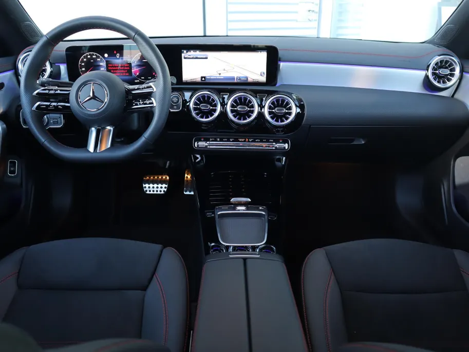 Mercedes-Benz CLA 180 Star Edition AMG Line