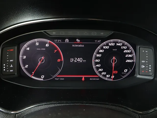 SEAT Arona 1.0 TSI Xcellence Business Intense | Stoelverwarming | Camera
