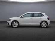 Volkswagen Polo 1.0 TSI 110pk DSG Style · Camera · Keyless · Stoelverwarming · Apple/Android Car Play · Matrix LED · Dodehoeksensoren · Navigatie · Verkeersbord Detectie · P-Sensoren ·