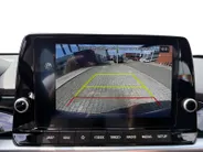 Kia Picanto 1.0 DPI DynamicLine 1e Eigenaar | Cruise control adaptief en stuurhulp | Camera | Navigatie | Carplay & Android Auto | Fabrieksgarantie tot 5-2-2032 + 3x 1 jaar* | NAP