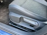 Volkswagen Golf Variant 1.5 eTSI 110KW/150PK DSG Life Edition · Trekhaak · Stoelverwarming · 360° camera + Parkeersensoren · Fabrieksgarantie t/m 28-10-2027 of 100.000KM