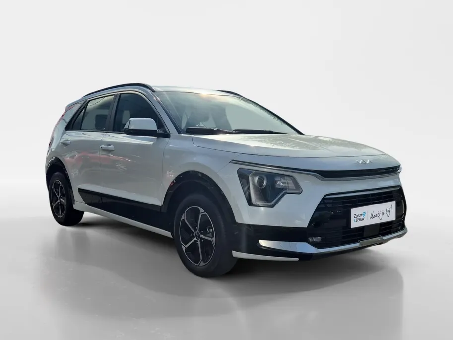 Kia Niro 1.6 GDi Hybrid DynamicLine | Enkele kleuren op voorraad bel voor info | NU MET €3.000 inruilpremie en €1000 voorraadvoordeel!