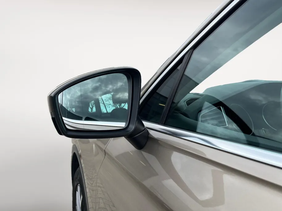 Volkswagen Tiguan 1.4 TSI ACT Highline | Navigatie | Stoelverwarming | Automaat | Adaptive Cruise Control