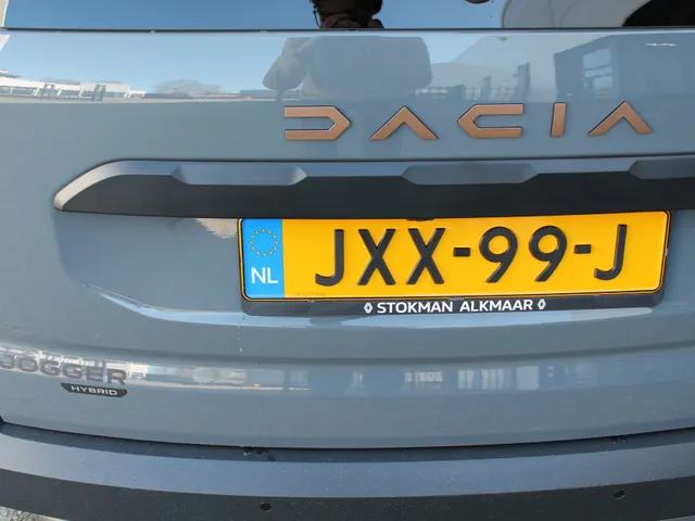 Dacia Jogger 1.8 hybrid 155 PK limited edition 7p. NIEUW TE BESTELLEN
