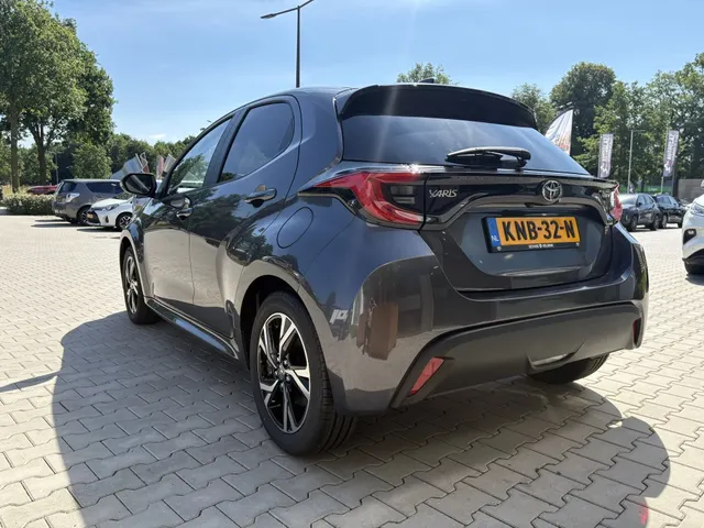 Toyota Yaris 1.5 Hybrid 115 Dynamic