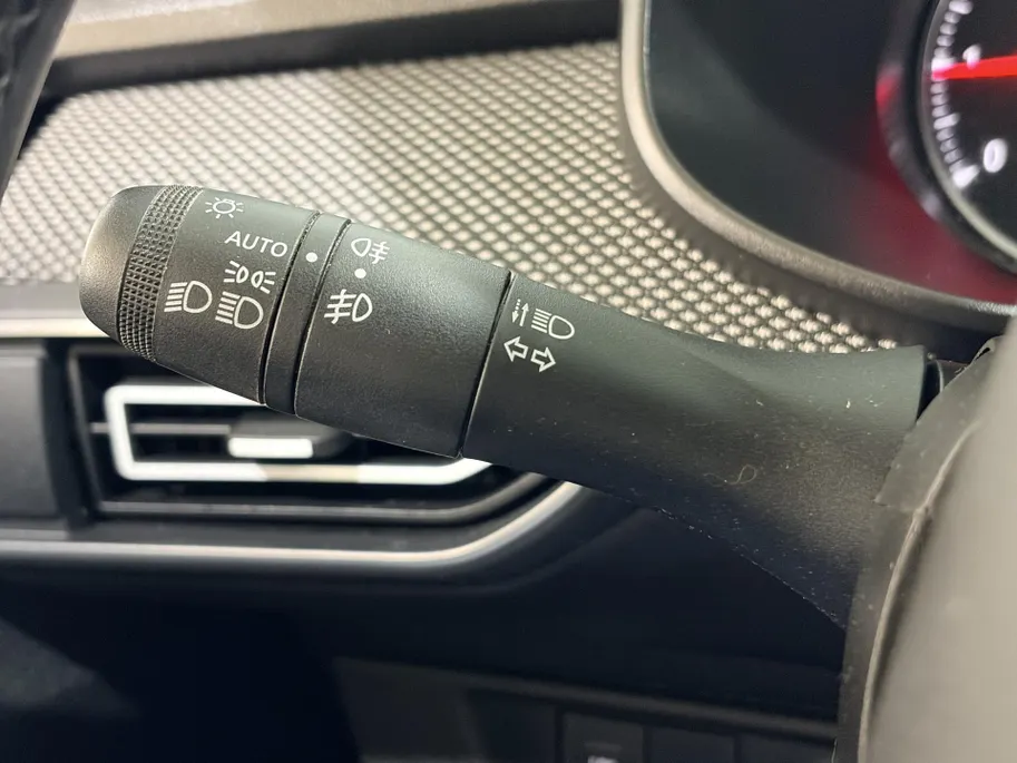 Dacia Sandero 100PK TCe ECO-G Expression | 1e eigenaar | Airco | Parkeersensoren | Camera | Apple CarPlay/Android Auto | Elektrische Ramen & Spiegels | Licht & Regen Sensor | Full LED |