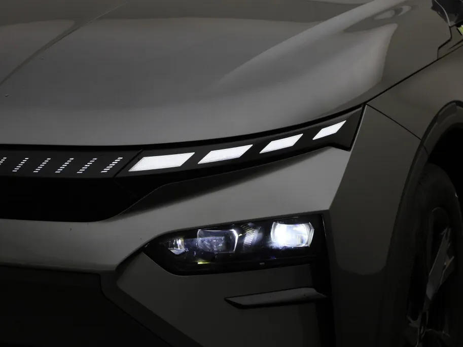 Škoda Elroq RS 340PK 4x4 Elektrische aandrijving |  20' inch velgen Draconis | 2500,- inruilvoordeel!!