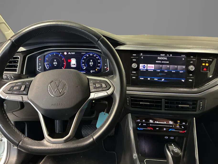 Volkswagen Polo 1.0 TSI 110pk DSG Style · Camera · Apple/Android Car Play · Navigatie · P-Sensoren · Stoelverwarming · 17'' Inch ·