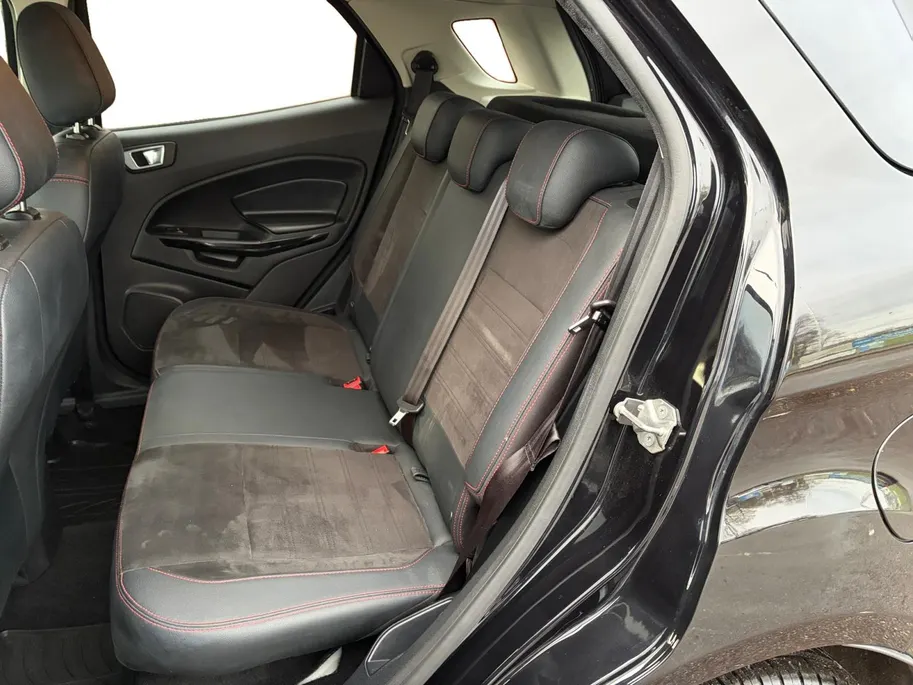 Ford EcoSport 1.0 EcoBoost ST-Line | Winter Pack | Climate Control | Parkeersensoren | Apple CarPlay / Android Auto |