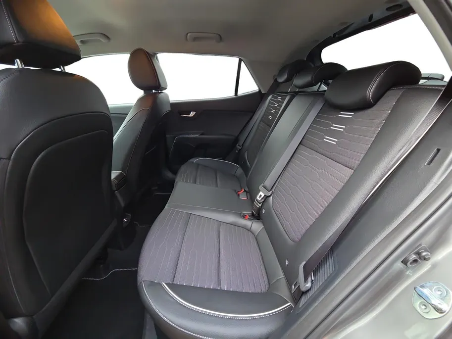 Kia Stonic 1.0 T-GDi MHEV GT-Line 1e Eigenaar | Fabrieksgarantie | NAP