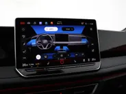 Volkswagen Tiguan 1.5 eTSI 150pk DSG R-Line Edition · 360 Camera · Apple/Android Car Play · Sfeerverlichting · Massage · Black Style · 20'' Inch ·