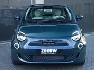 Fiat 500e La Prima by Bocelli 42 kWh | JBL | Winter | Camera | 17′