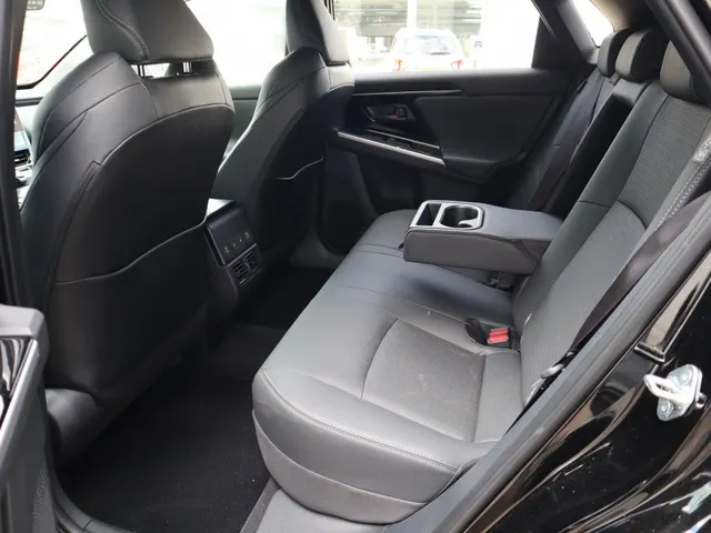Toyota bZ4X Premium 71 kWh 20 inch/Stoelventilatie