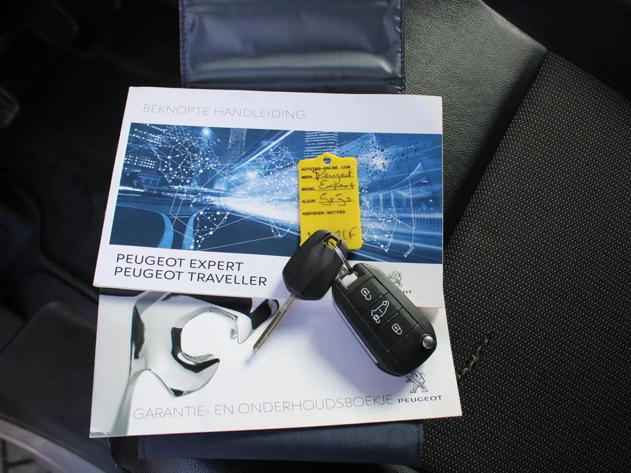 Peugeot Expert 1.5 BlueHDI 100 Standard Premium | Camera | Betonplex | Cruise | Navi | Carplay | Dodehoek detectie | Parkeersensor v+a | Airco |