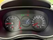 Kia Picanto 1.0 MPi GT-Line Edition Apple Carplay/Android Auto , navi , cruise , lm velgen , tel , camera , usb , sport stoelen , super mooie uitvoering . auto is voorzien van een nieuwe koppeling