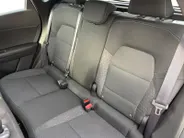 Renault Captur 1.3 mild hybrid 160 *Automaat*Navi via Carplay*Camera*Parkeersensoren*Stoelverwarming*Cruise Control*Zeer nette auto!