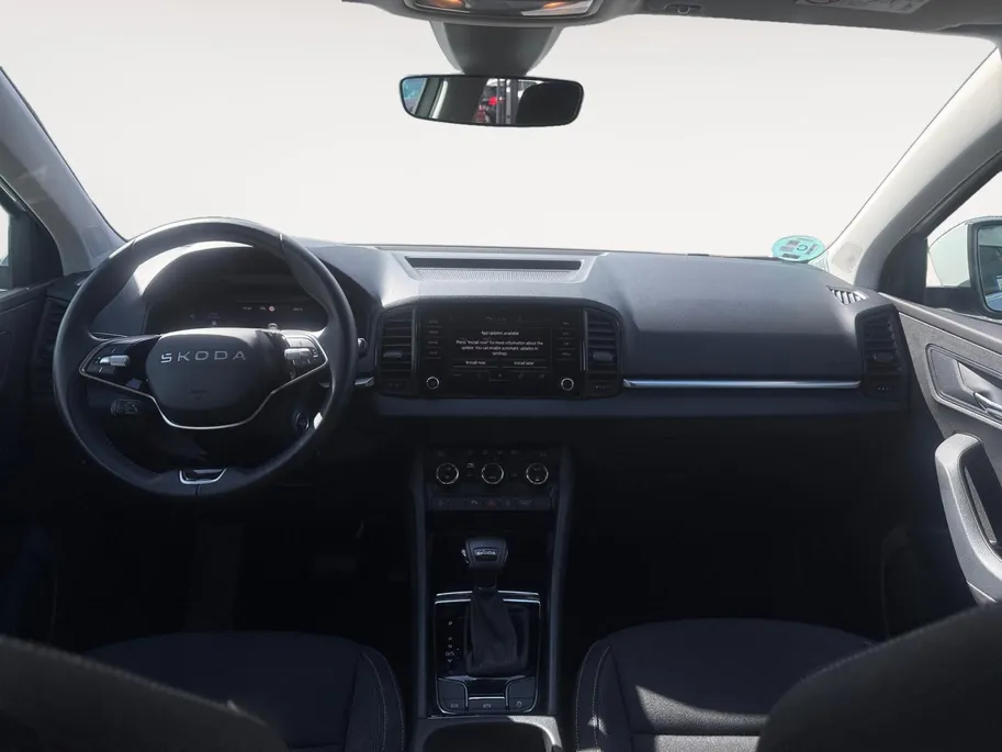 Škoda Karoq 1.5 TSI ACT Business Edition | Automaat | Apple Carplay/Android Auto | Parkeersensoren V+A | Climate Control | Cruise Control | DAB | Stuurbediening