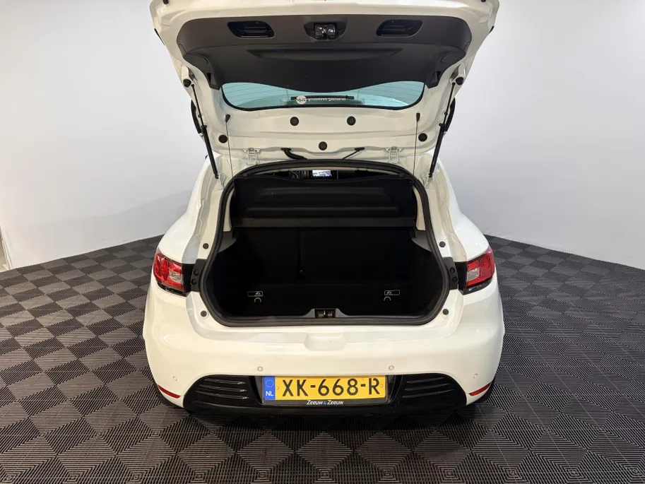 Renault Clio 90PK TCe Limited | Camera | Airco | Cruise Control | Lichtmetalen Velgen | Bluetooth | Keyless Entry | Elektrische Ramen & Spiegels | Parkeersensoren | Armsteun |