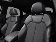 Audi Q5 Sportback 55 TFSIe 270kW/367PK S Line quattro · Panoramadak · Elektrische Trekhaak · Apple/Android Car Play · Massage · Camera · EXTRA INRUILKORTING ·
