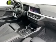 BMW 1 Serie 116i Introduction Edition Navi , parkeersensoren , climate , cruise , tel , lm velgen .