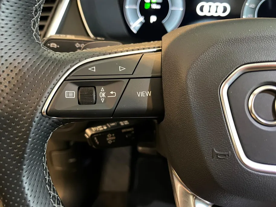 Audi Q5 Sportback 50 TFSI e S edition Competition Panorama dak | Carplay | 360 Camera | Virtual Cockpit