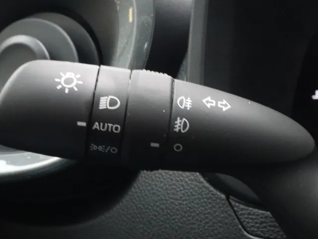 Toyota Aygo X Hybrid 115 pulse Bi-Tone | Easy Pack VERKOCHT