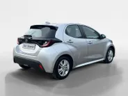 Toyota Yaris 1.5 Hybrid 115 Active | Apple Carplay | Android Auto | Parkeercamera | Parkeersensoren | Stoelverwarming
