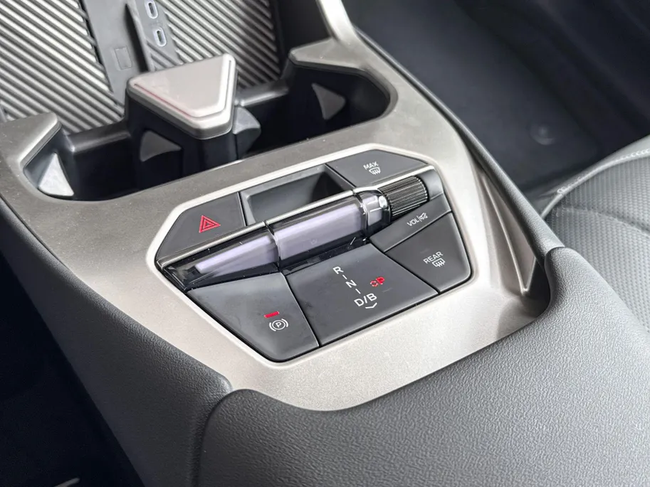 BMW iX3 40 eDrive 83 kWh