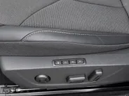 Škoda Enyaq iV 80 204pk · Navigatie · Apple/Android Car Play · Achteruitrijcamera · Stoelverwarming ·