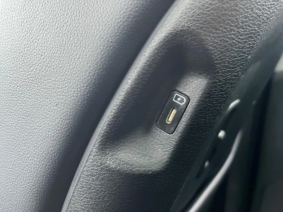 Kia Sportage 1.6 T-GDi Hybrid GT-PlusLine |Elektrische stoelen met geheugen |Panorama-dak| Stuurwiel|Stoel verwarmd| Apple Carplay/Android Auto|