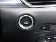 Mazda CX-5 2.0 SkyActiv-G 165 Comfort | Trekhaak | Stoel-/stuurverwarming | Dodehoek detectie | Carplay | Clima | 19' LM | Parkeersensor v+a | LED |