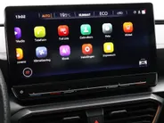 CUPRA Formentor 1.4 TSI e-Hybrid 204pk DSG Essential Limited · Panoramadak · Camera · Elek. Achterklep · Apple/Android Car Play · Keyless ·
