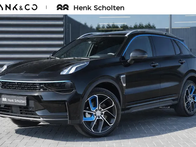 Lynk & Co 01