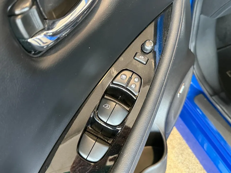 Nissan Leaf Tekna 40 kWh *Navigatie *360Camera *Climate Controle *Pro-pilot *Stoel & Stuur verwarming*Bose audio * Parkeersensoren voor en achter*