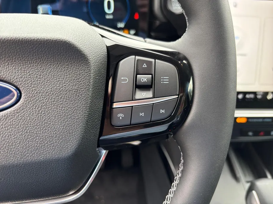 Ford Puma 1.0 EcoBoost Hybrid Titanium 125PK Automaat | | !gratis automaat! | Driver Assistance Pack | Winter Pack | 5000,- Ready Set Ford Bonus | 0,99% Rente icm Ford Options