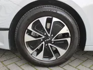Kia Ceed Sportswagon 1.0 T-GDi MHEV Design Edition | Stuur-/stoelverwarming | Cruise adapt. | Camera | 16' LM | Elek. achterklep | JBL audio | LED |