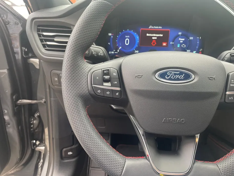 Ford Kuga 2.5 PHEV ST-Line | Winterpack| Achteruitrijcamera| 12 maanden Bovag Garantie| Apple Carplay/Android Auto|
