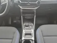 Dacia Duster 1.6 Hybrid 140 Journey | Verwarmde voorstoelen | Dodehoek detectie | Parkeersensoren voor & achter | Rondomzicht camera |